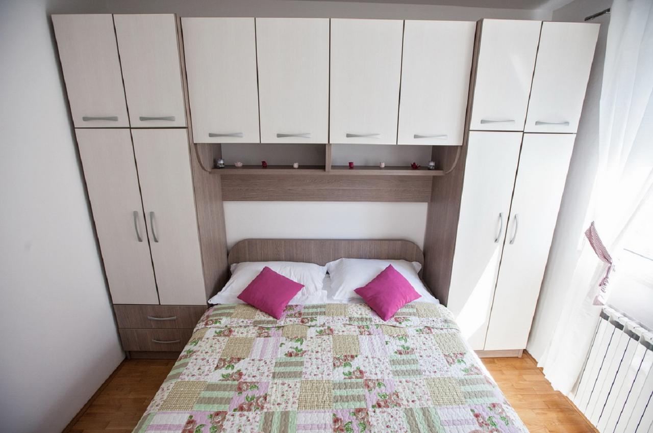 Apartment Green Oasis Split Buitenkant foto